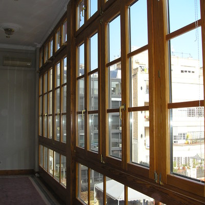 Ventana de madera
